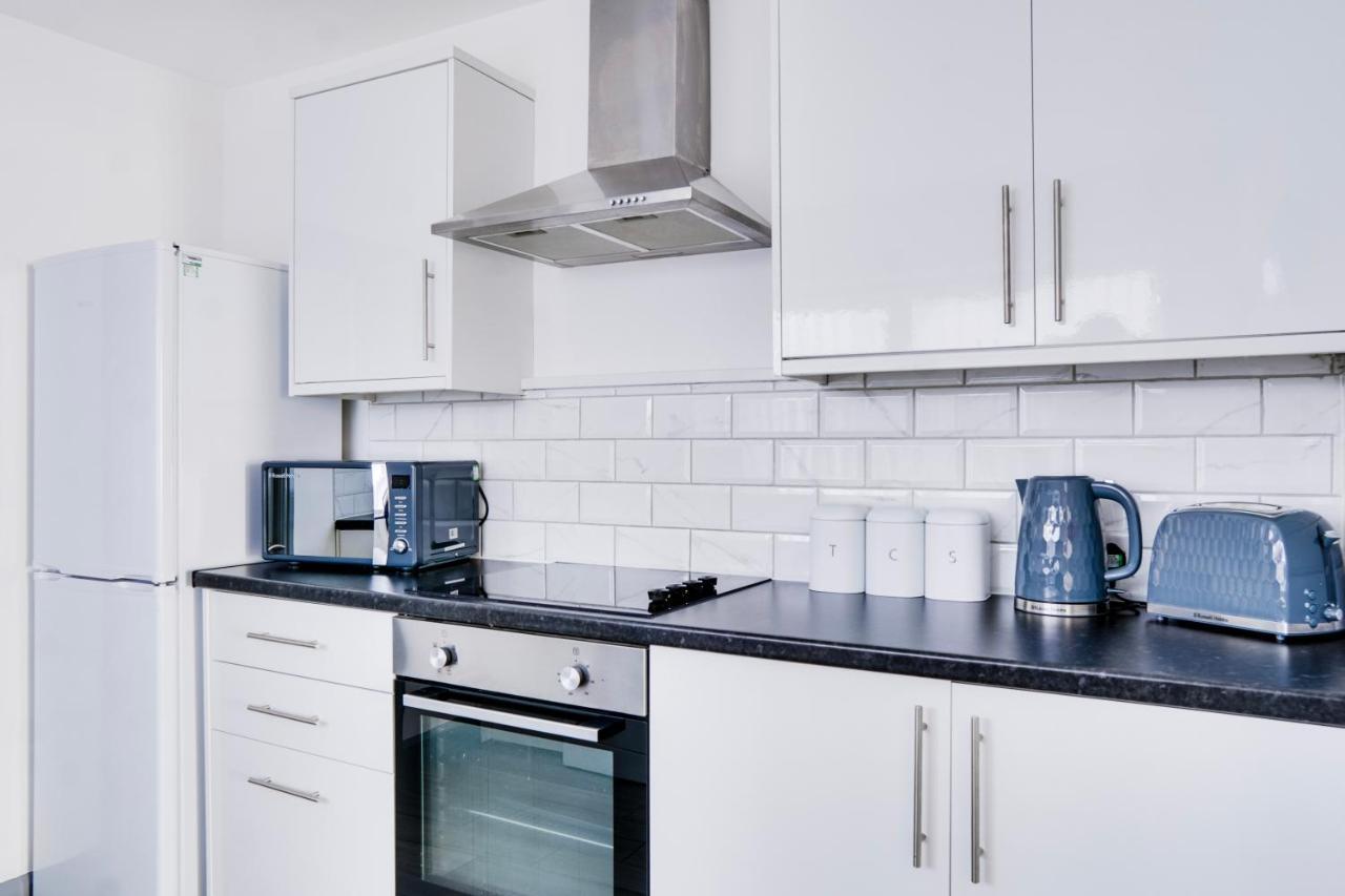Cosy 3 Bedroom House Near Anfield Stadium ลิเวอร์พูล ภายนอก รูปภาพ